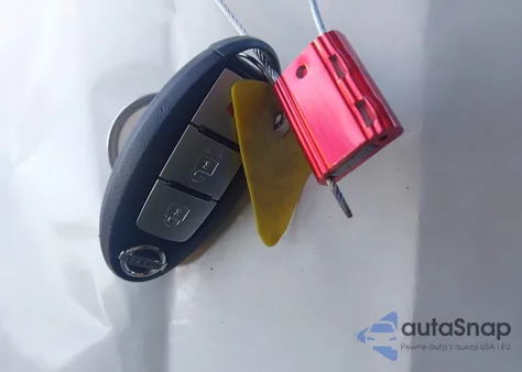 2014 Nissan Pathfinder S/Sv/Sl/Platinum z USA, uszkodzony, nr VIN 5N1AR2MM4EC720793